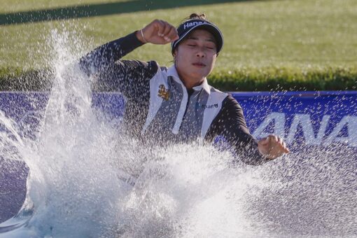 Tavatanakit holds off charging Ko in ANA Inspiration