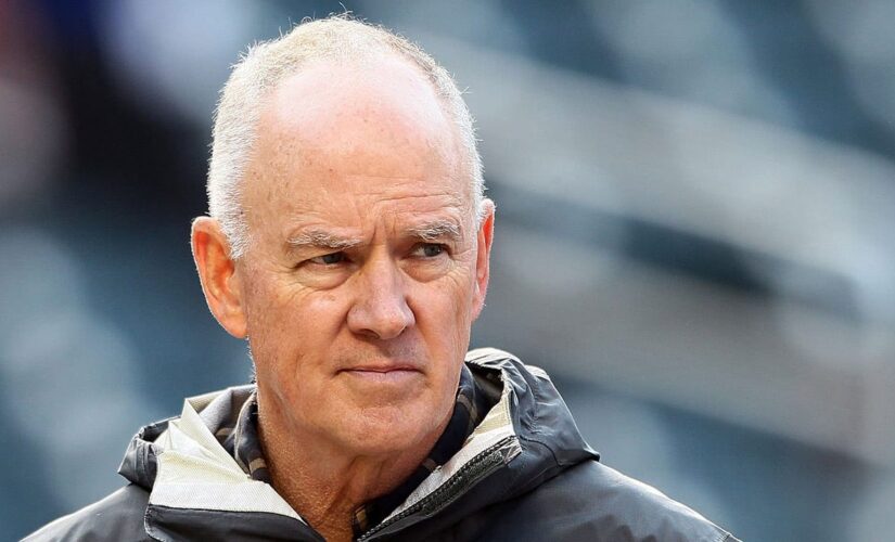 Alderson says some Mets hesitating to get shots