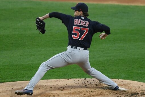 Bieber excels, Indians outlast Giolito, White Sox 2-0 in 10