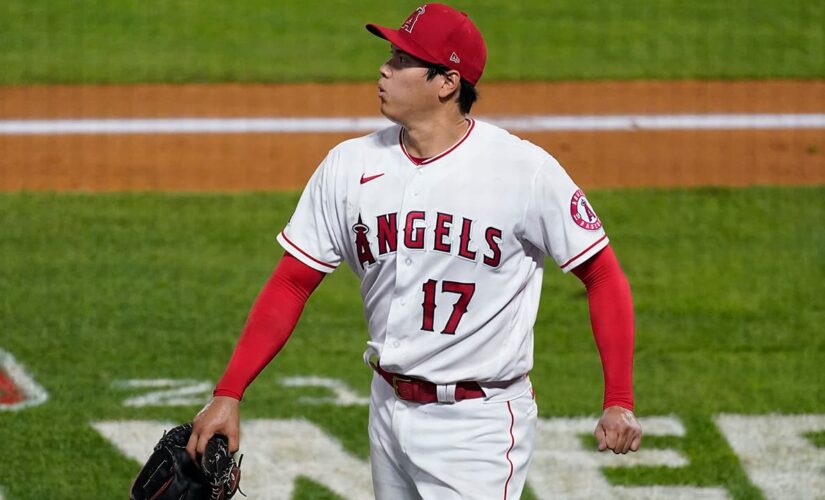 Ohtani’s 2-way play, Walsh’s HRs lead Angels past ChiSox 7-4