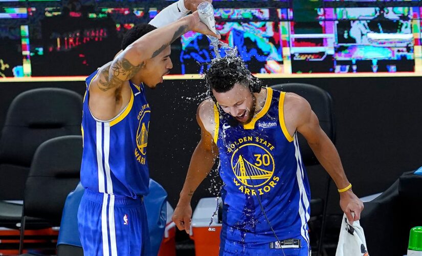Curry scores 53 as Warriors beat Nuggets 116-107