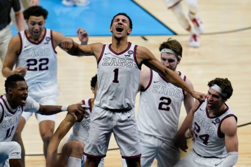 Gonzaga tops UCLA in OT on Jalen Suggs buzzer beater, heads to NCAA title game