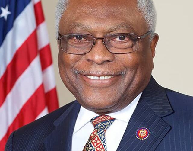 House fines Rep. Clyburn for failing to pass through metal detectors