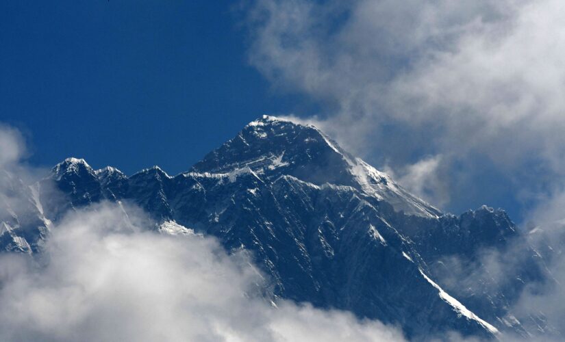 Coronavirus on Mount Everest: Norwegian climber is first to test positive