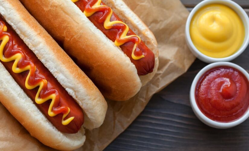 Company hiring ‘MLB Food Tester’ to eat hot dogs at stadiums