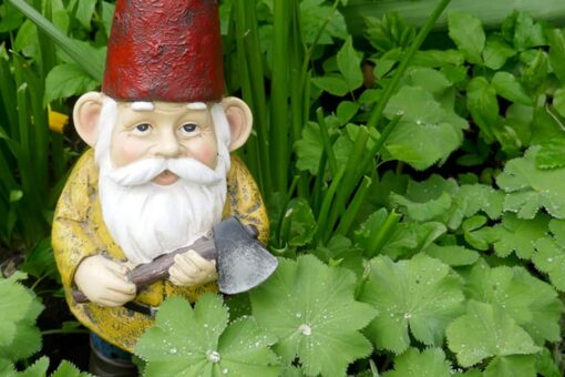 Garden gnome shortage strikes due to pandemic and Suez Canal blockage