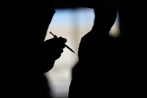 Coronavirus vaccine passports won’t be mandated by federal government, Fauci says