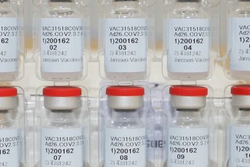 Johnson & Johnson vaccine pause outrages media across the spectrum: ‘This is a moronic step’