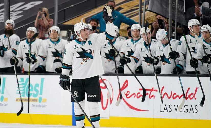 Sharks’ Marleau breaks Howe’s NHL games played record