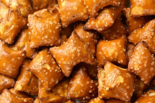 Model left brain-damaged after allergic reaction to pretzel awarded $29.5M