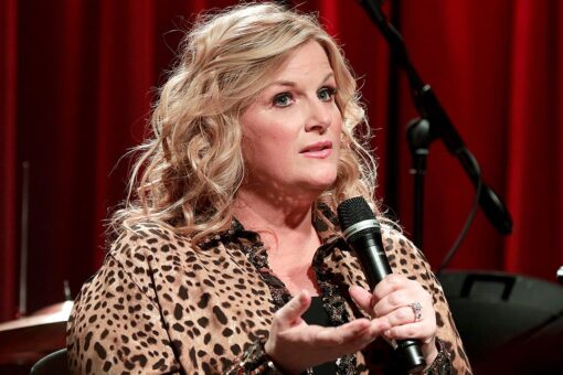 Trisha Yearwood posts make-up free selfie, opens up about aging: ‘I also have real days’