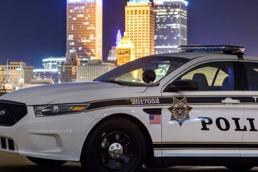 Tulsa man allegedly attempted to kidnap woman after stalking her, leaving candy at her door