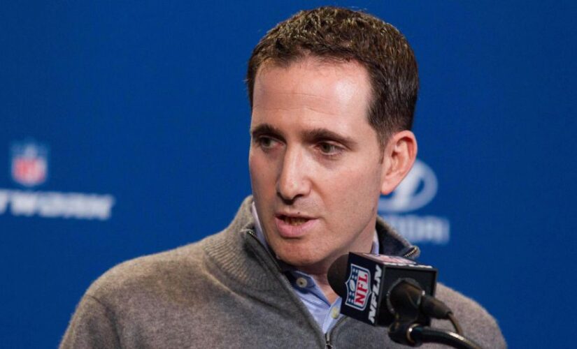 Eagles officials have awkward exchange after making third-round draft choice