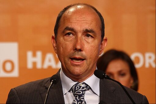 Spanish politician temporarily suspended by Twitter after saying ‘a man cannot get pregnant’