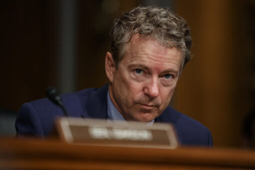 Rand Paul brings colorful props to Senate floor to call out wasteful research: ‘Lizards on a Treadmill’