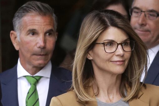 Lori Loughlin, Mossimo Giannulli ask court for travel permission to Mexico