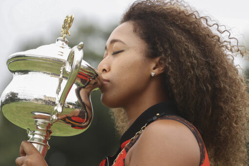 Patrick McEnroe, Billie Jean King weigh in on Naomi Osaka’s decision to withdraw from French Open