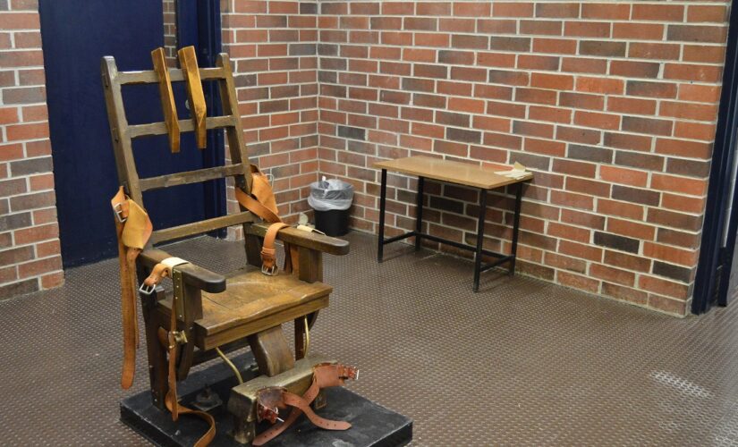 New law makes inmates choose electric chair or firing squad