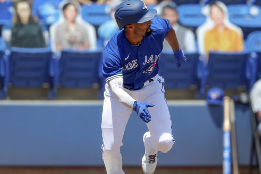Semien HR, Blue Jays sweep Braves 7-2; Springer exits early