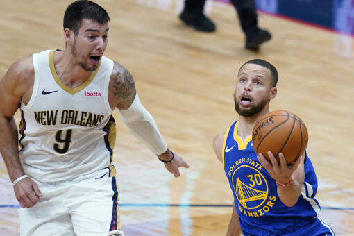 Curry’s 41 points push Warriors past Pelicans 123-108