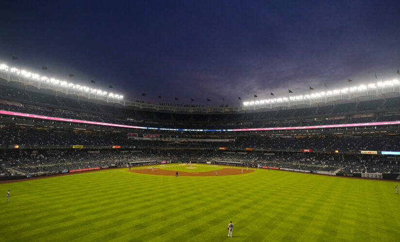 Yankees, Mets to lift capacity limits for vaccinated fans