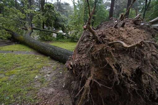 Severe storms, tornadoes threaten southern US as western states in critical fire danger