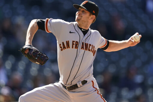Gray stays perfect at home, Rockies beat Giants, 6-5