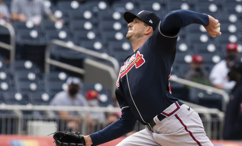 Freeman sits; Smyly, Braves get 1st sweep of Nats since 2014