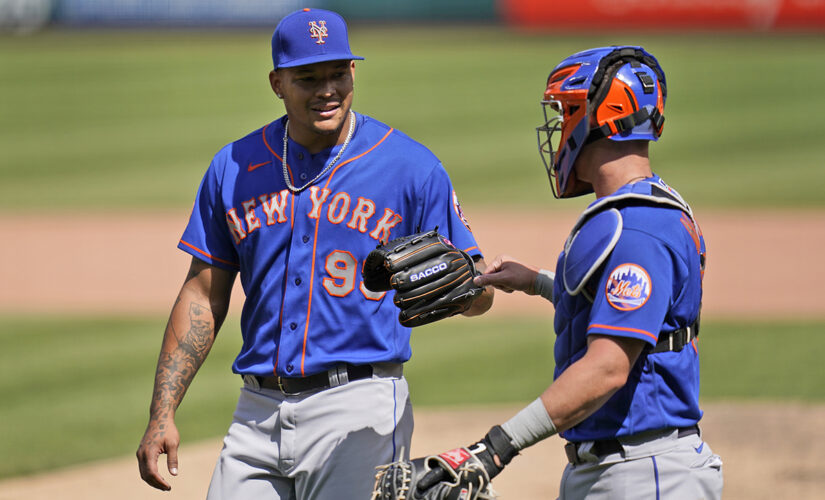Walker allows 1 hit in 7 innings, Mets walk past Cards 4-1