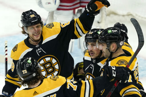 Bruins beat Rangers 4-0 for 5th victory in 6 games
