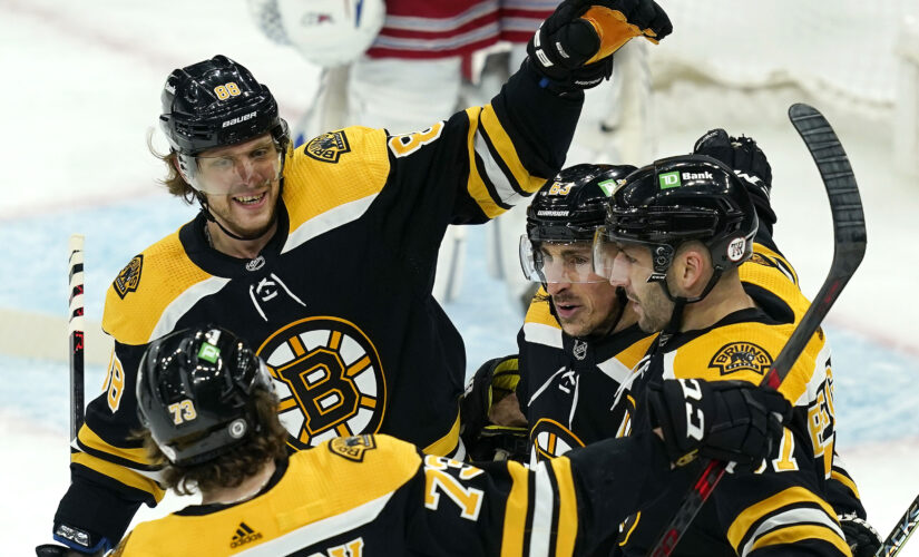 Bruins beat Rangers 4-0 for 5th victory in 6 games