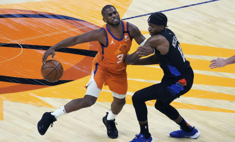 Suns stay in hunt for NBA’s top record, beat Knicks 128-105