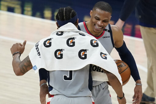 Westbrook ties Robertson’s record, Wizards beat Pacers