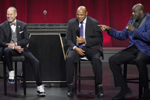 Charles Barkley gives money to employees at his high school