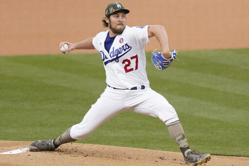 Bauer K’s 10, Muncy has 3 hits as Dodgers blank Marlins 7-0