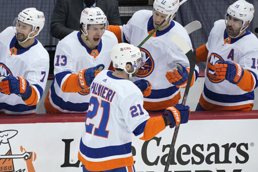 Palmieri’s OT winner lifts Isles by Penguins 4-3 in Game 1
