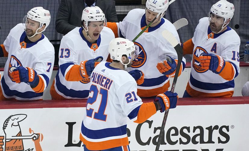 Palmieri’s OT winner lifts Isles by Penguins 4-3 in Game 1