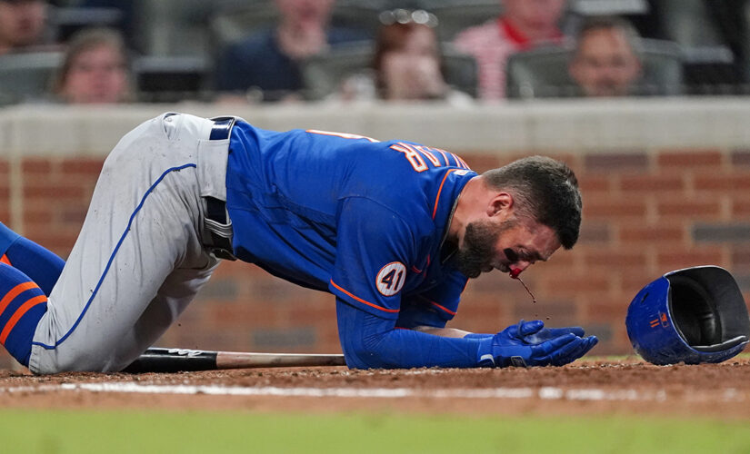 Mets’ Kevin Pillar gets hit in the face by a pitch, social media reacts to scary scene