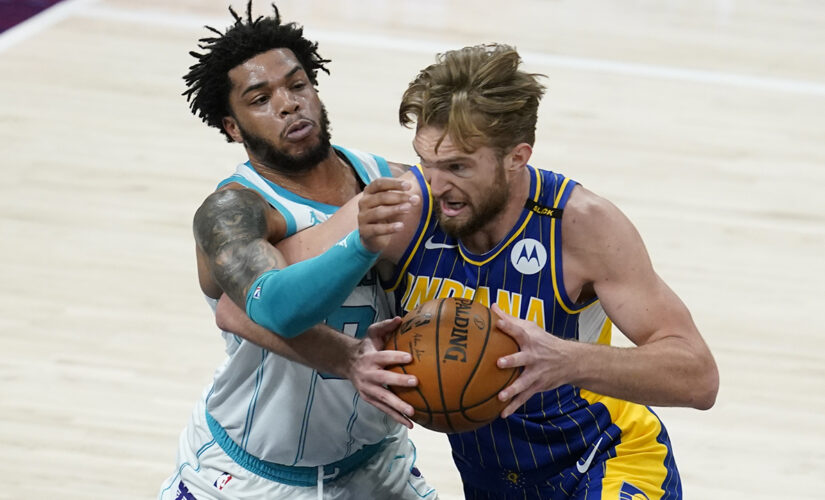 Sabonis leads Pacers past Hornets 144-117 in play-in round