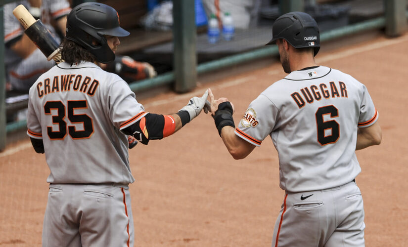 Duggar slam, Crawford 6 RBIs, Giants rout Reds 19-4 & sweep