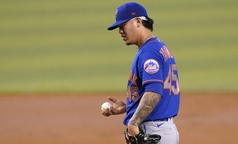 Mets pitcher calls out fans for ‘harassing’ his wife on Twitter following bad outing