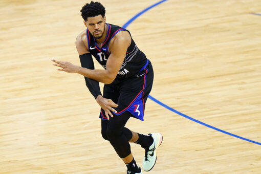 Harris scores 37 leads 76ers past Wizards 125-118 in Game 1