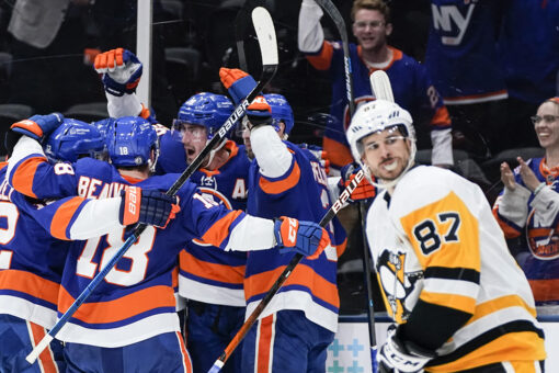 Nelson helps Islanders beat Penguins 5-3 to reach 2nd round