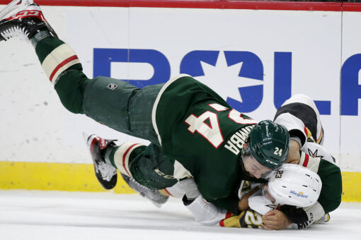 Golden Knights host a Game 7 for 1st time against Minnesota