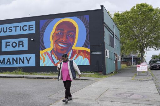 3 Tacoma police officers plead not guilty to murder, manslaughter charges in death of Black man