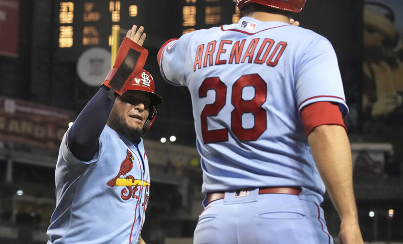 O’Neill homers again, Cards send D’backs to 13th loss in row