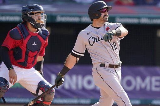 Eaton’s HR in 8th sends Chisox past Indians 8-6 in DH opener