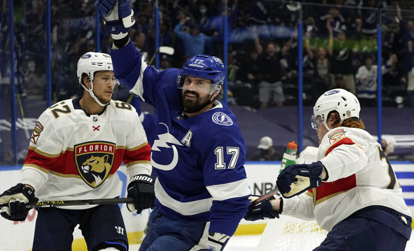 Killorn, Kucherov pace Lightning’s 6-2 rout of Panthers