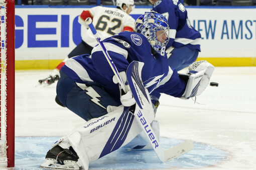 Vasilevskiy, Lightning beat Panthers 4-0 to advance