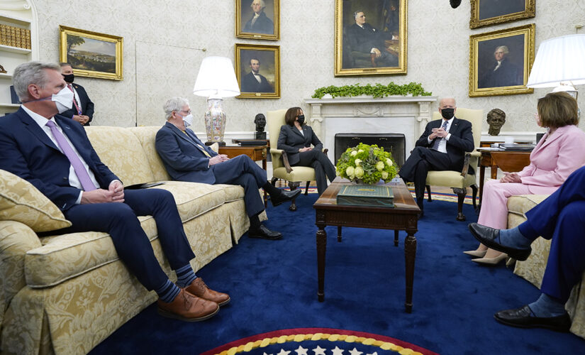 Biden meets with congressional leaders, jokes he’ll ‘snap my fingers’ to reach compromise: ‘It’ll happen’